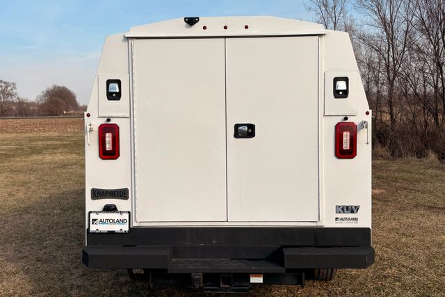 2022 Chevrolet Express Utility 3500 | Roscoe, IL | Autoland Outlets