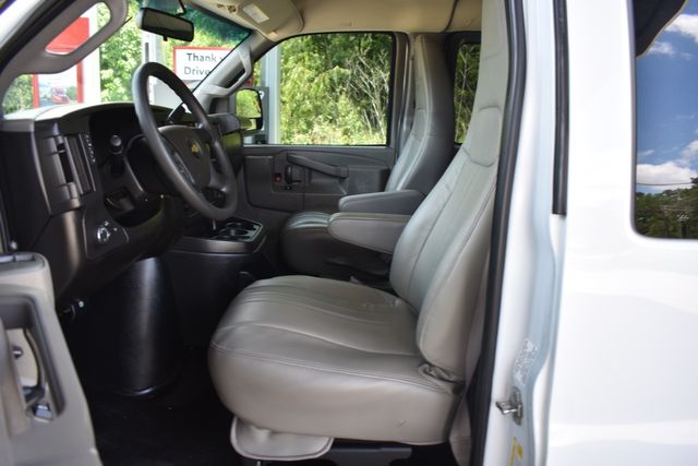 2022 Chevrolet Express LS 3500