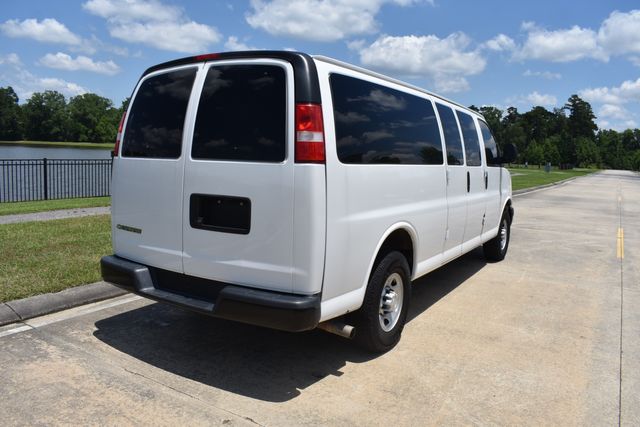 2022 Chevrolet Express LS 3500