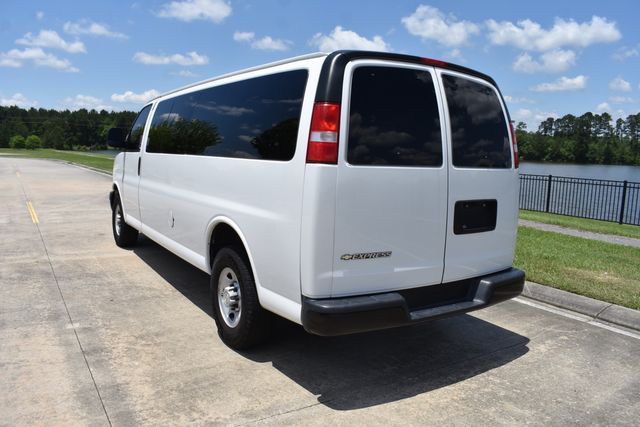 2022 Chevrolet Express LS 3500