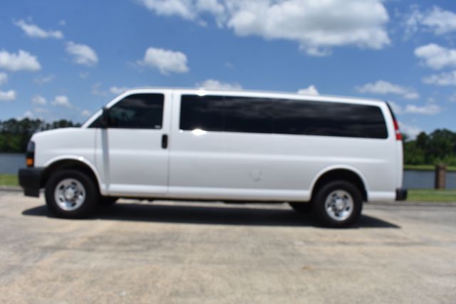 2022 Chevrolet Express LS 3500