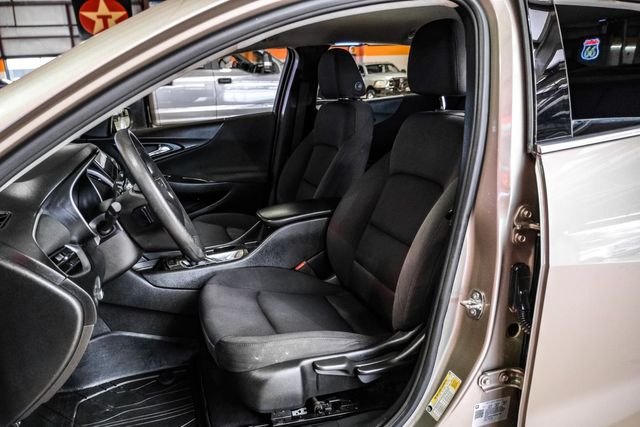 2022 Chevrolet Malibu LS