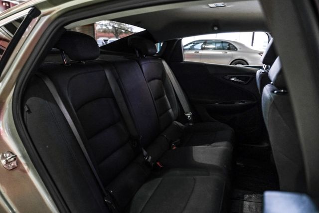 2022 Chevrolet Malibu LS