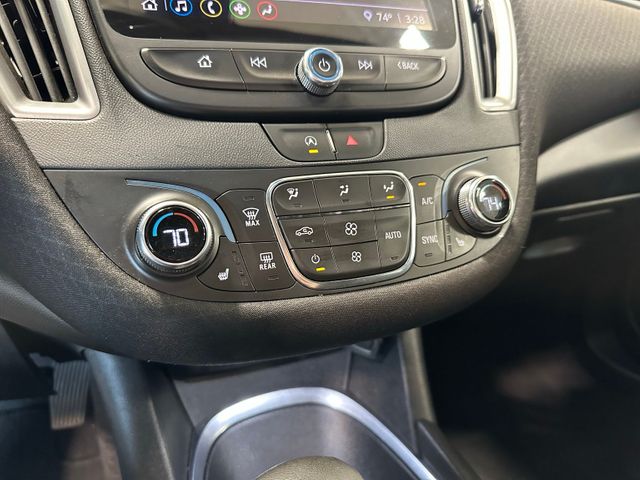 2022 Chevrolet Malibu LT | Irving, Texas | Hopper Motorplex 2022 Chevrolet Malibu LT | Irving, Texas | Hopper Motorplex