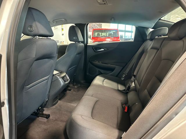2022 Chevrolet Malibu LT | Irving, Texas | Hopper Motorplex 2022 Chevrolet Malibu LT | Irving, Texas | Hopper Motorplex