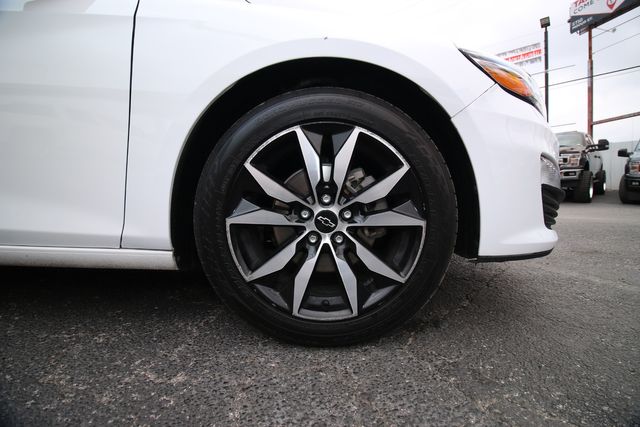 2022 Chevrolet Malibu RS | San Antonio, TX | R&L Certified Auto Group 2022 Chevrolet Malibu RS | San Antonio, TX | R&L Certified Auto Group