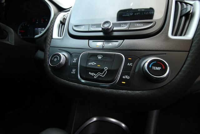 2022 Chevrolet Malibu RS | San Antonio, TX | R&L Certified Auto Group 2022 Chevrolet Malibu RS | San Antonio, TX | R&L Certified Auto Group