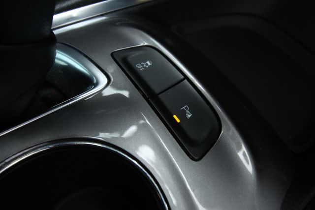 2022 Chevrolet Malibu RS | San Antonio, TX | R&amp;L Certified Auto Group