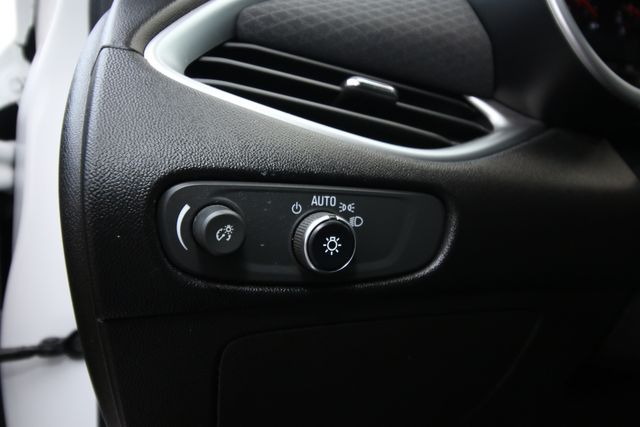 2022 Chevrolet Malibu RS | San Antonio, TX | R&amp;L Certified Auto Group