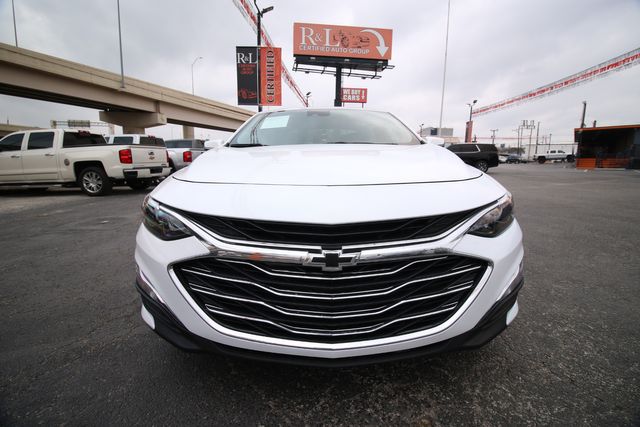 2022 Chevrolet Malibu RS | San Antonio, TX | R&L Certified Auto Group 2022 Chevrolet Malibu RS | San Antonio, TX | R&L Certified Auto Group