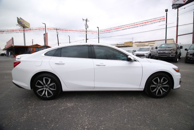 2022 Chevrolet Malibu RS | San Antonio, TX | R&amp;L Certified Auto Group