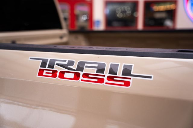 2022 Chevrolet Silverado 1500 Custom Trail Boss | Addison, TX | Mr Car Guys 2022 Chevrolet Silverado 1500 Custom Trail Boss | Addison, TX | Mr Car Guys
