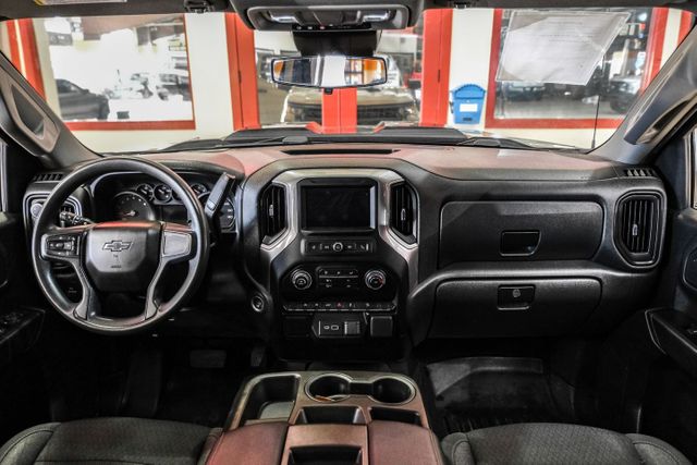 2022 Chevrolet Silverado 1500 Custom Trail Boss | Addison, TX | Mr Car Guys 2022 Chevrolet Silverado 1500 Custom Trail Boss | Addison, TX | Mr Car Guys