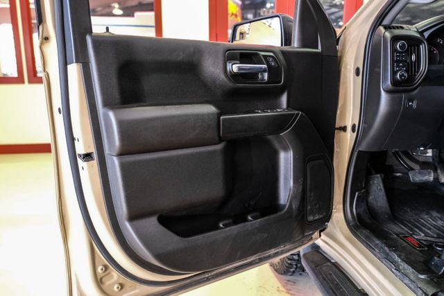 2022 Chevrolet Silverado 1500 Custom Trail Boss | Addison, TX | Mr Car Guys 2022 Chevrolet Silverado 1500 Custom Trail Boss | Addison, TX | Mr Car Guys