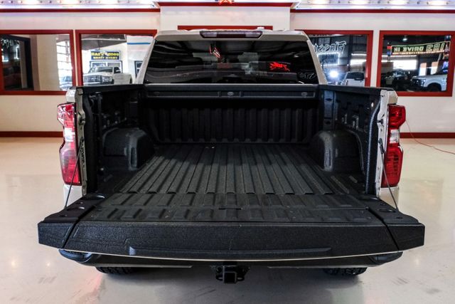2022 Chevrolet Silverado 1500 Custom Trail Boss | Addison, TX | Mr Car Guys 2022 Chevrolet Silverado 1500 Custom Trail Boss | Addison, TX | Mr Car Guys