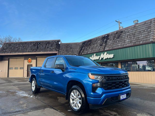 2022 Chevrolet Silverado 1500 Custom | Dickinson, ND | Heiser Motors