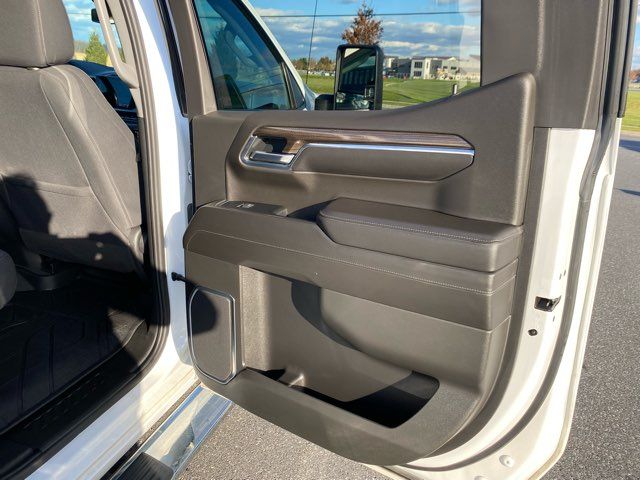 2022 Chevrolet Silverado 1500 LT | Ephrata, PA | Pine Tree Motors