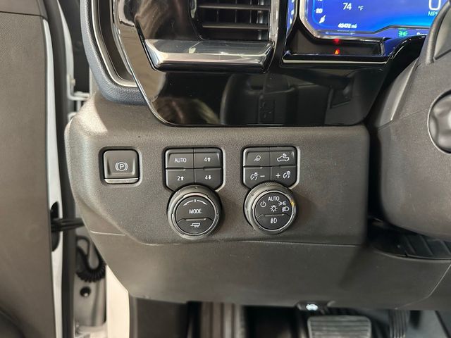 2022 Chevrolet Silverado 1500 High Country | Irving, Texas | Hopper Motorplex 2022 Chevrolet Silverado 1500 High Country | Irving, Texas | Hopper Motorplex