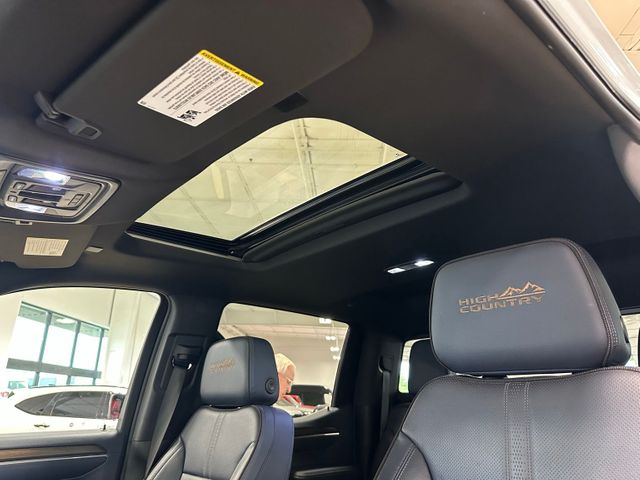 2022 Chevrolet Silverado 1500 High Country | Irving, Texas | Hopper Motorplex 2022 Chevrolet Silverado 1500 High Country | Irving, Texas | Hopper Motorplex