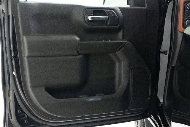 2022 Chevrolet Silverado 1500 Limited Custom Trail Boss | Houston, TX | Houston Auto Credit 2022 Chevrolet Silverado 1500 Limited Custom Trail Boss | Houston, TX | Houston Auto Credit