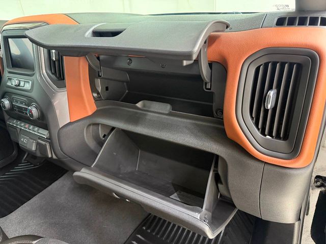 2022 Chevrolet Silverado 1500 Limited Custom Trail Boss | Houston, TX | Houston Auto Credit 2022 Chevrolet Silverado 1500 Limited Custom Trail Boss | Houston, TX | Houston Auto Credit