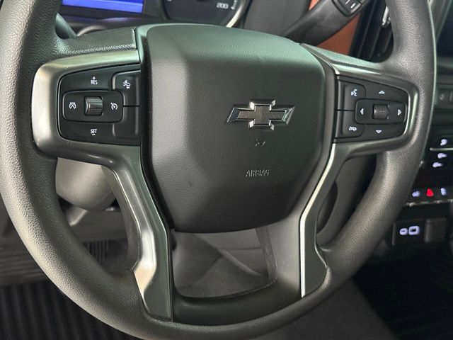 2022 Chevrolet Silverado 1500 Limited Custom Trail Boss | Houston, TX | Houston Auto Credit 2022 Chevrolet Silverado 1500 Limited Custom Trail Boss | Houston, TX | Houston Auto Credit