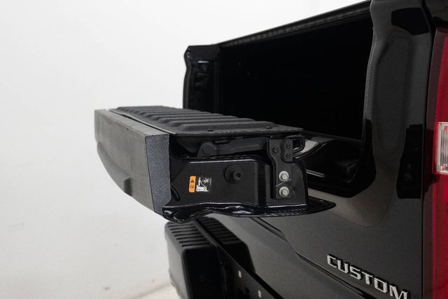 2022 Chevrolet Silverado 1500 Limited Custom Trail Boss | Houston, TX | Houston Auto Credit 2022 Chevrolet Silverado 1500 Limited Custom Trail Boss | Houston, TX | Houston Auto Credit