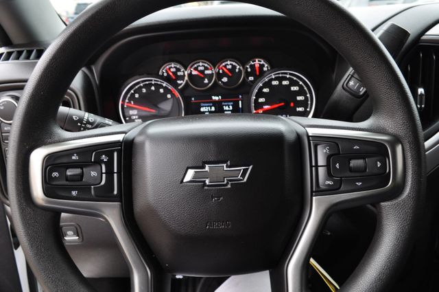 2022 Chevrolet Silverado 1500 Limited Custom | Louisville, MS | CARite Louisville MS 2022 Chevrolet Silverado 1500 Limited Custom | Louisville, MS | CARite Louisville MS