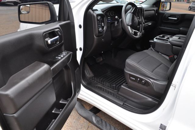 2022 Chevrolet Silverado 1500 Limited Custom | Louisville, MS | CARite Louisville MS