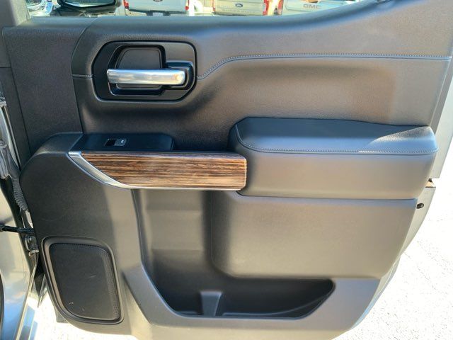 2022 Chevrolet Silverado 1500 Limited High Country | San Antonio, TX | Clear Choice Automotive South 2022 Chevrolet Silverado 1500 Limited High Country | San Antonio, TX | Clear Choice Automotive South