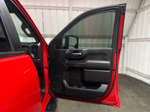 2022 Chevrolet Silverado 2500HD Custom | Houston, TX | Texas Star Motors 2022 Chevrolet Silverado 2500HD Custom | Houston, TX | Texas Star Motors