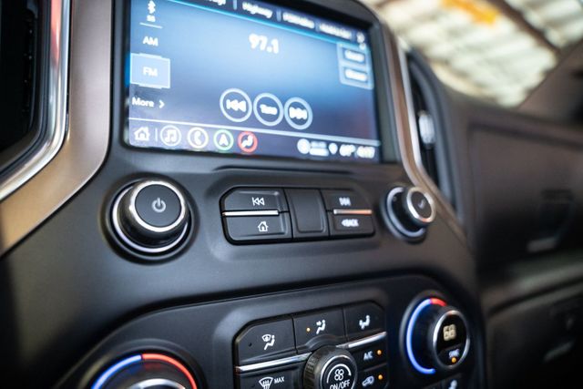 2022 Chevrolet Silverado 2500HD High Country | Addison, TX | Mr Car Guys 2022 Chevrolet Silverado 2500HD High Country | Addison, TX | Mr Car Guys