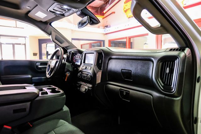 2022 Chevrolet Silverado 2500HD Custom | Addison, TX | Mr Car Guys