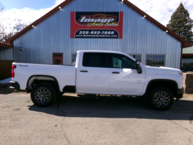 2022 Chevrolet Silverado 2500HD Crew Custom | Alexandria, Minnesota | Image Auto Sales (MN)