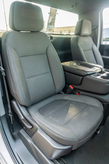 2022 Chevrolet Silverado 2500HD LT Z71 / REGULAR CAB LONG BED / 1 TEXAS OWNER | Austin, TX | Rocky Mountain Truck Stop Austin 2022 Chevrolet Silverado 2500HD LT Z71 / REGULAR CAB LONG BED / 1 TEXAS OWNER | Austin, TX | Rocky Mountain Truck Stop Austin