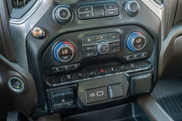 2022 Chevrolet Silverado 2500HD LTZ CREW CAB Z71 / CLEAN CARFAX / 1 TEXAS OWNER | Austin, TX | Rocky Mountain Truck Stop Austin