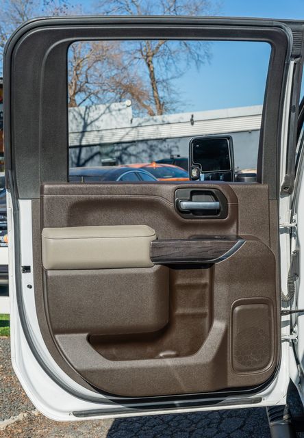 2022 Chevrolet Silverado 2500HD LTZ CREW CAB Z71 / CLEAN CARFAX / 1 TEXAS OWNER | Austin, TX | Rocky Mountain Truck Stop Austin