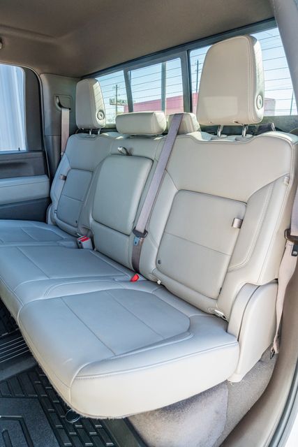 2022 Chevrolet Silverado 2500HD LTZ CREW CAB Z71 / CLEAN CARFAX / 1 TEXAS OWNER | Austin, TX | Rocky Mountain Truck Stop Austin