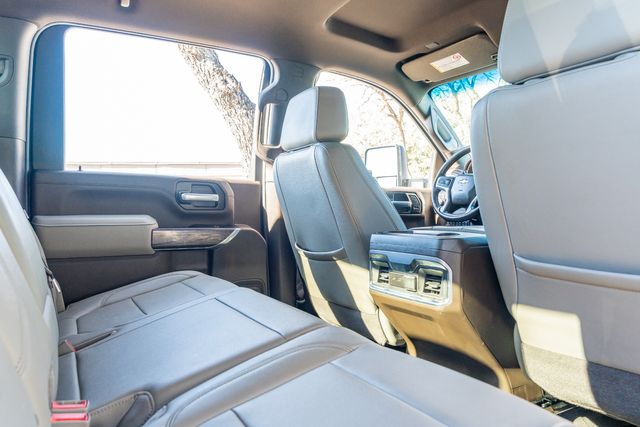 2022 Chevrolet Silverado 2500HD LTZ CREW CAB Z71 / CLEAN CARFAX / 1 TEXAS OWNER | Austin, TX | Rocky Mountain Truck Stop Austin