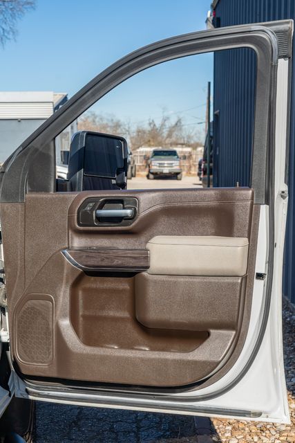 2022 Chevrolet Silverado 2500HD LTZ CREW CAB Z71 / CLEAN CARFAX / 1 TEXAS OWNER | Austin, TX | Rocky Mountain Truck Stop Austin