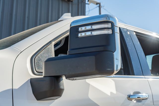 2022 Chevrolet Silverado 2500HD LTZ CREW CAB Z71 / CLEAN CARFAX / 1 TEXAS OWNER | Austin, TX | Rocky Mountain Truck Stop Austin