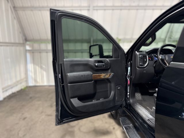 2022 Chevrolet Silverado 3500HD High Country | Houston, TX | Texas Star Motors