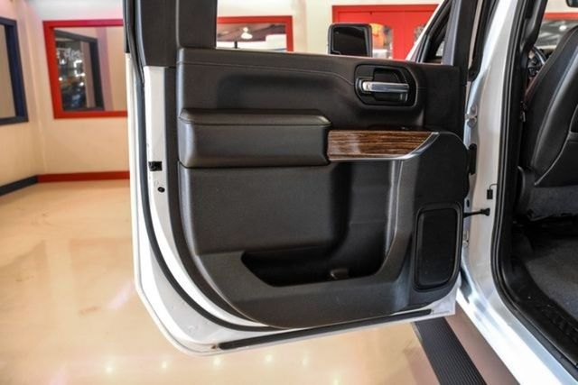 2022 Chevrolet Silverado 3500HD High Country | Addison, TX | Mr Car Guys 2022 Chevrolet Silverado 3500HD High Country | Addison, TX | Mr Car Guys