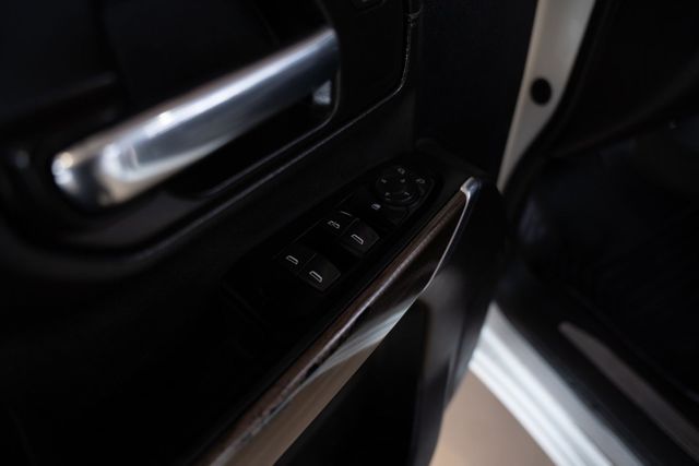 2022 Chevrolet Silverado 3500HD LT | Addison, TX | Mr Car Guys 2022 Chevrolet Silverado 3500HD LT | Addison, TX | Mr Car Guys