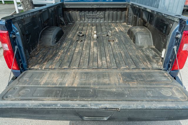 2022 Chevrolet Silverado 3500HD High Country DELUXE 4WD / 1-OWNER / CLEAN CARFAX | Austin, TX | Rocky Mountain Truck Stop Austin 2022 Chevrolet Silverado 3500HD High Country DELUXE 4WD / 1-OWNER / CLEAN CARFAX | Austin, TX | Rocky Mountain Truck Stop Austin