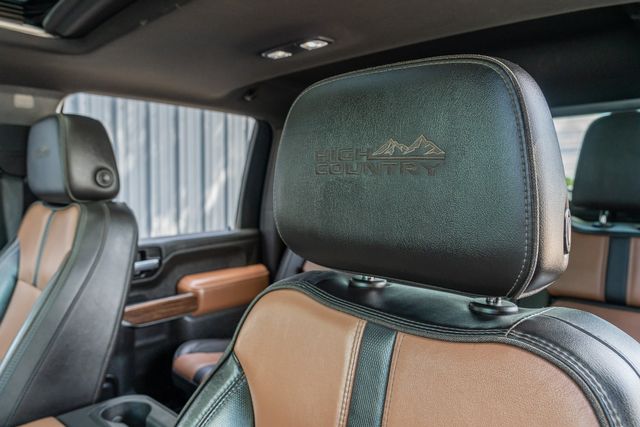 2022 Chevrolet Silverado 3500HD High Country DELUXE 4WD / 1-OWNER / CLEAN CARFAX | Austin, TX | Rocky Mountain Truck Stop Austin 2022 Chevrolet Silverado 3500HD High Country DELUXE 4WD / 1-OWNER / CLEAN CARFAX | Austin, TX | Rocky Mountain Truck Stop Austin