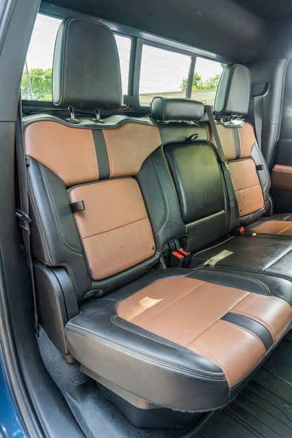 2022 Chevrolet Silverado 3500HD High Country DELUXE 4WD / 1-OWNER / CLEAN CARFAX | Austin, TX | Rocky Mountain Truck Stop Austin 2022 Chevrolet Silverado 3500HD High Country DELUXE 4WD / 1-OWNER / CLEAN CARFAX | Austin, TX | Rocky Mountain Truck Stop Austin