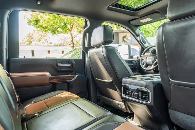 2022 Chevrolet Silverado 3500HD High Country DELUXE 4WD / 1-OWNER / CLEAN CARFAX | Austin, TX | Rocky Mountain Truck Stop Austin 2022 Chevrolet Silverado 3500HD High Country DELUXE 4WD / 1-OWNER / CLEAN CARFAX | Austin, TX | Rocky Mountain Truck Stop Austin