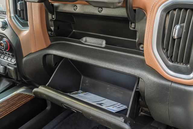 2022 Chevrolet Silverado 3500HD High Country DELUXE 4WD / 1-OWNER / CLEAN CARFAX | Austin, TX | Rocky Mountain Truck Stop Austin 2022 Chevrolet Silverado 3500HD High Country DELUXE 4WD / 1-OWNER / CLEAN CARFAX | Austin, TX | Rocky Mountain Truck Stop Austin