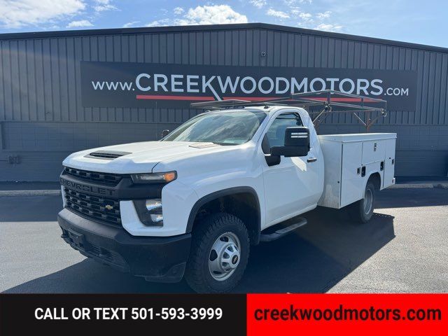 2022 Chevrolet Silverado 3500HD Chassis REG Cab 4x4 GAS UTILITY BED Financing White NICE